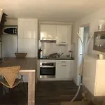 Apartamento F2 F3 En Duplex Port-frejus Proche De La