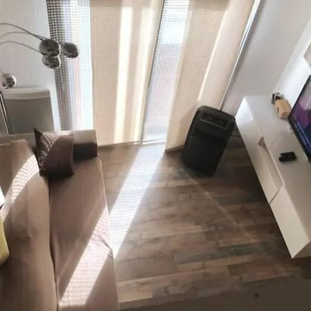 F2 F3 En Duplex Port-frejus Proche De La Apartment Frejus